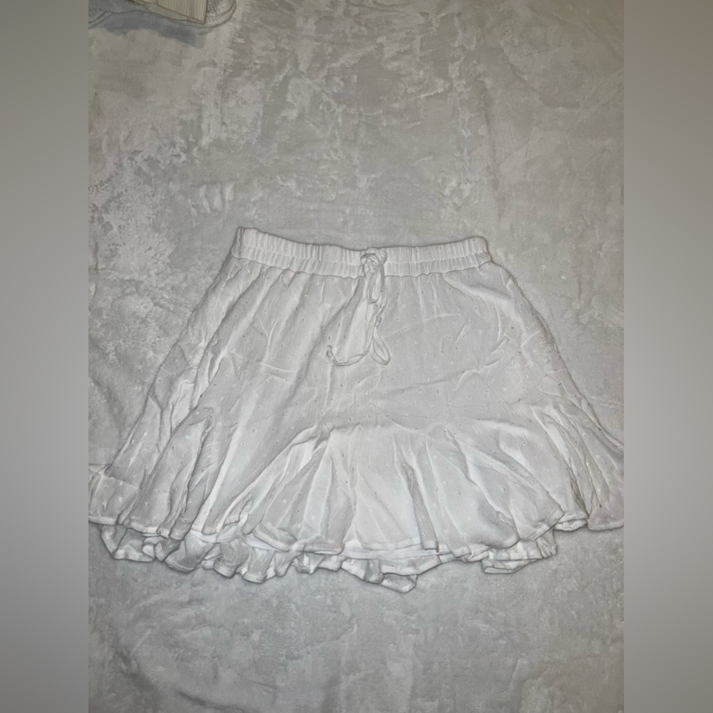 Francesca’s White Skirt